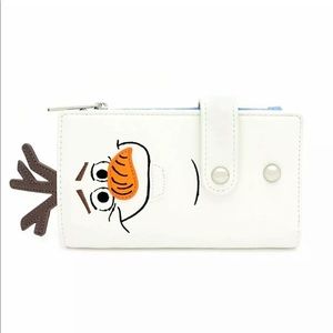 Loungefly Olaf wallet new work tags